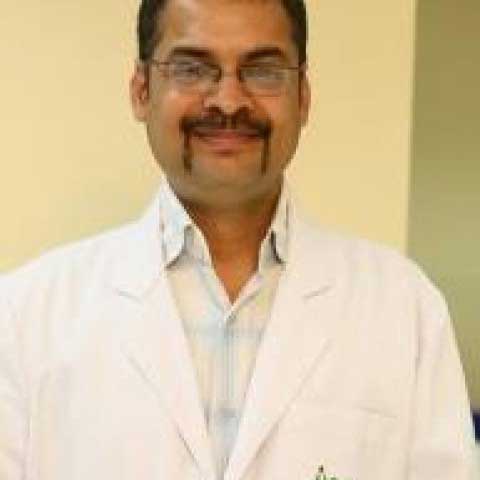 Dr Manish  Bansal