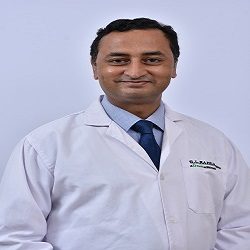 Dr Pradeep  Moonot